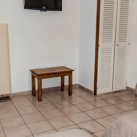 La Culla Oda ve Kahvaltı SantʼEufemia Lamezia