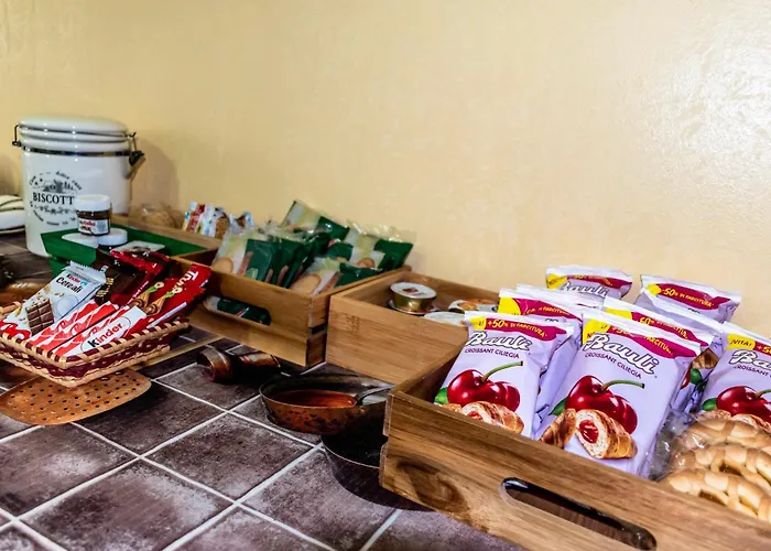 לינה וארוחת בוקר La Culla